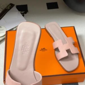 Hermes Oran Sandal - H09