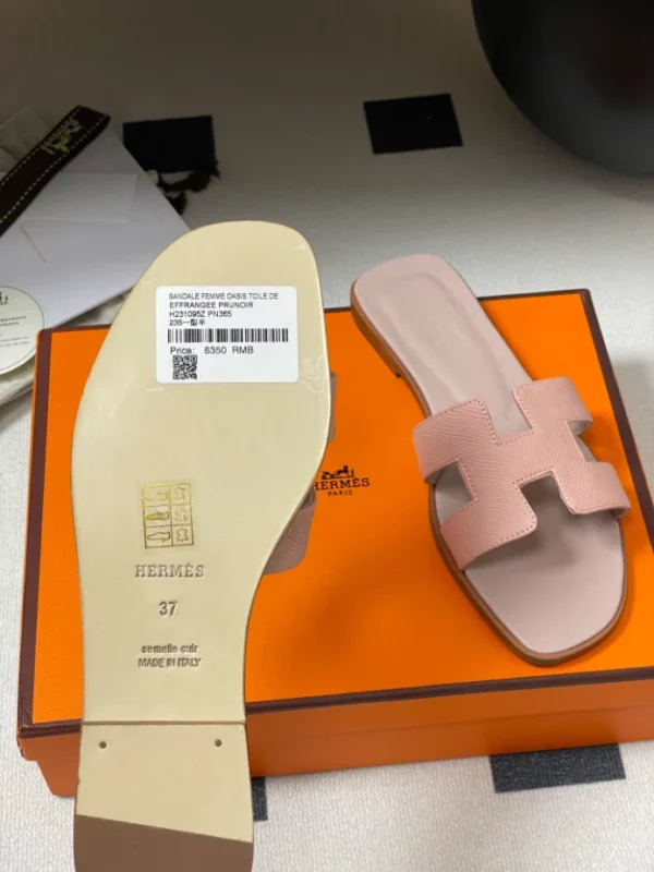 Hermes Oran Sandal - H09
