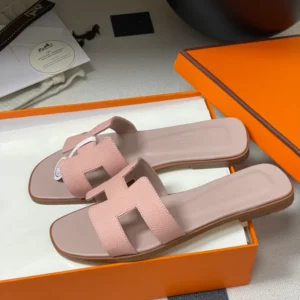 Hermes Oran Sandal - H09