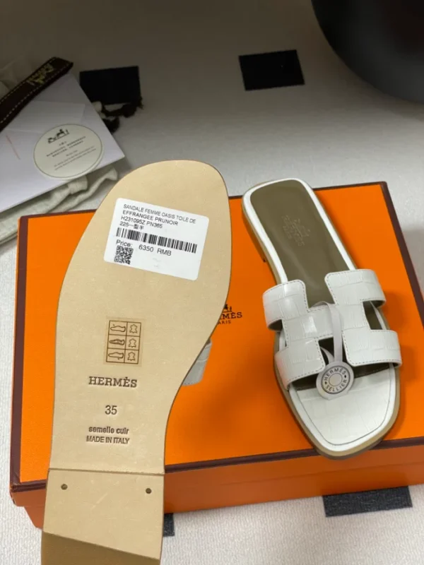 Hermes Oran Sandal - H10