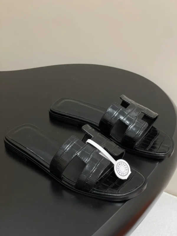 Hermes Oran Sandal - H14