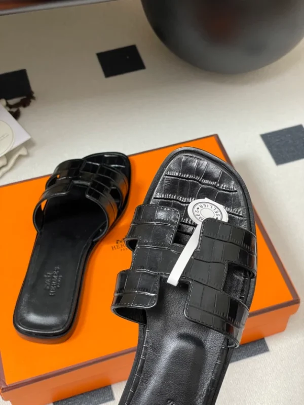 Hermes Oran Sandal - H14