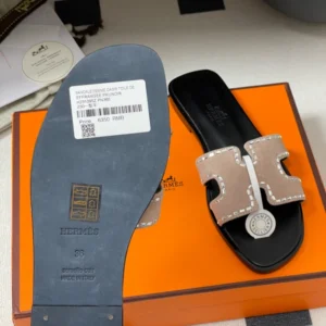 Hermes Oran Sandal - H15