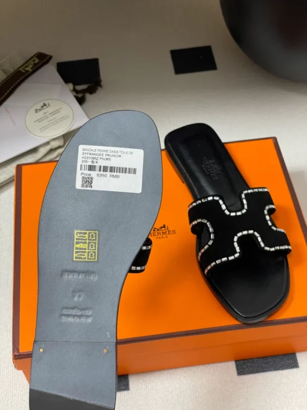 Hermes Oran Sandal - H16