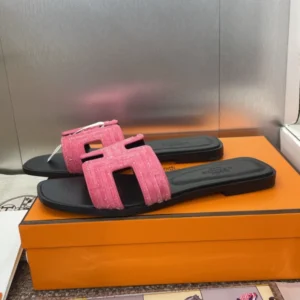 Hermes Oran Sandal - H17