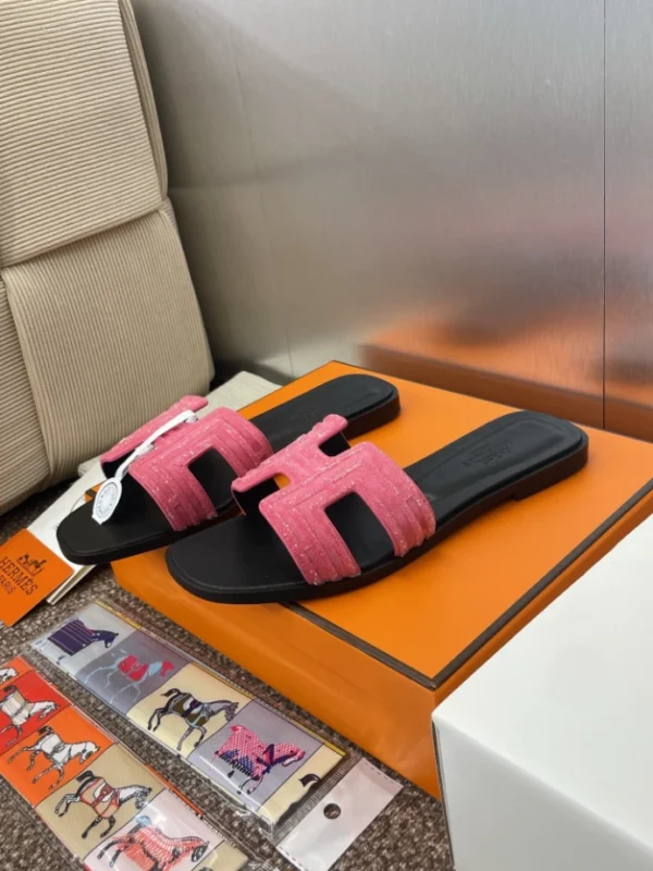 Hermes Oran Sandal - H17