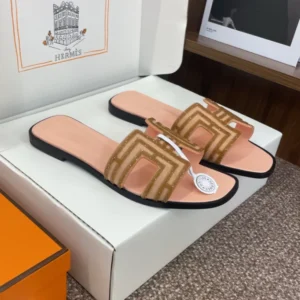 Hermes Oran Sandal - H18