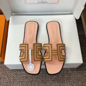 Hermes Oran Sandal - H18