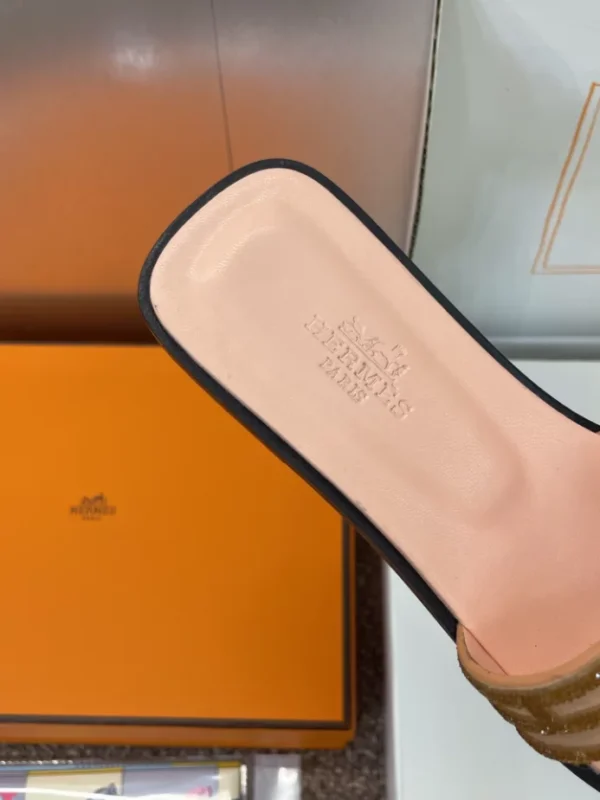 Hermes Oran Sandal - H18