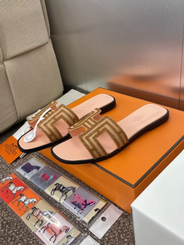 Hermes Oran Sandal - H18