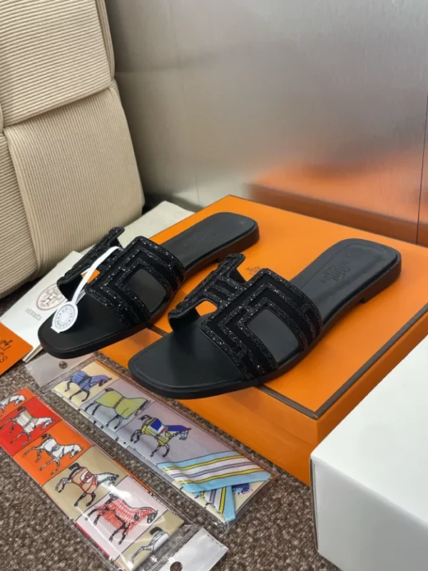 Hermes Oran Sandal - H19
