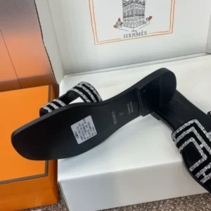 Hermes Oran Sandal - H21