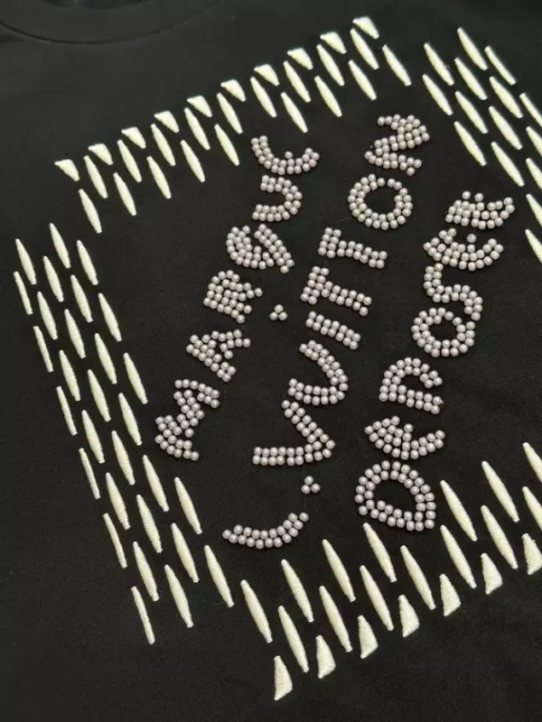 LV Embroidered Signature Cotton T-Shirt in Black - LRT107