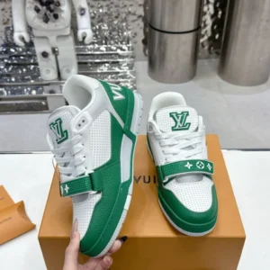LV Trainer Sneakers - RLS159