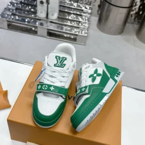 LV Trainer Sneakers - RLS159