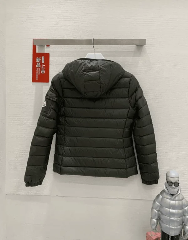 Moncler Bles Hooded Full Zip Jacket In Army Green – CJ10