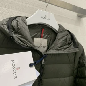 Moncler Bles Hooded Full Zip Jacket In Army Green – CJ10