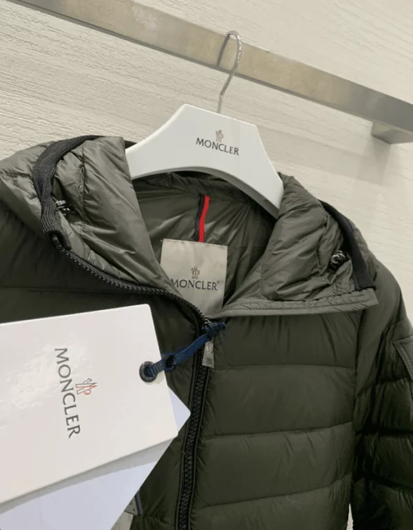 Moncler Bles Hooded Full Zip Jacket In Army Green – CJ10