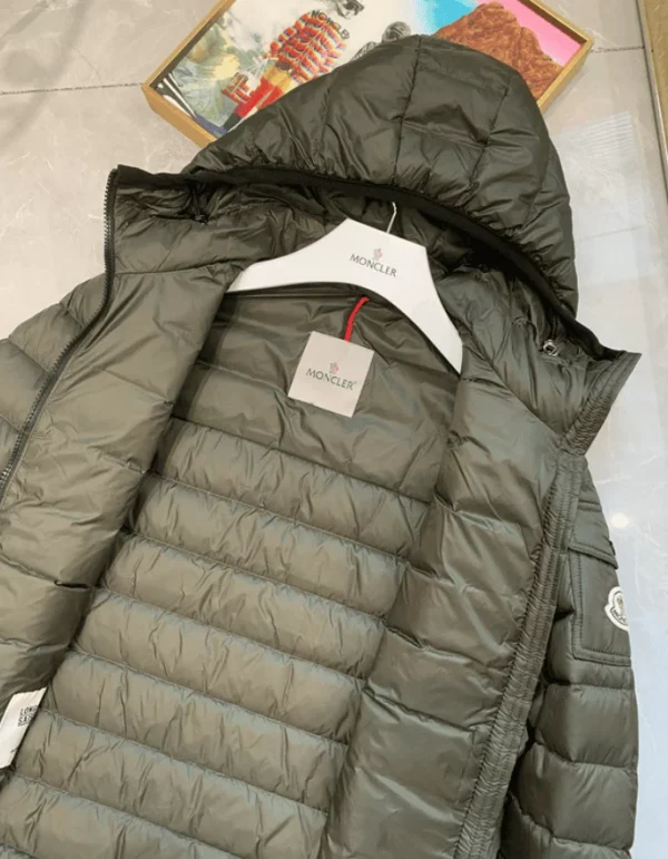 Moncler Bles Hooded Full Zip Jacket In Army Green – CJ10