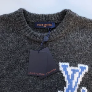 LV Chunky Wool Blend Pullover - LRH17
