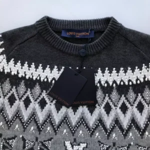 LV Embellished Wool-Cashmere Blend Jumper - LRH05