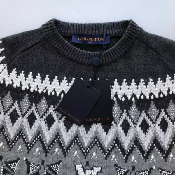 LV Embellished Wool-Cashmere Blend Jumper - LRH05