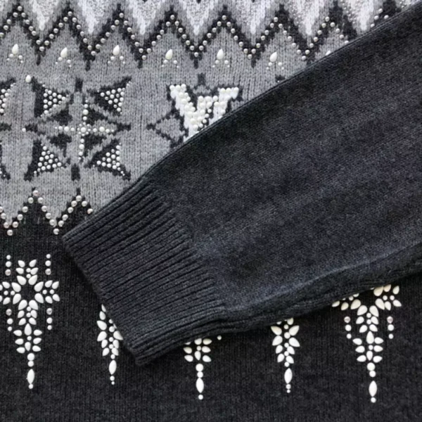 LV Embellished Wool-Cashmere Blend Jumper - LRH05