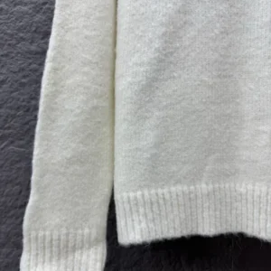 LV Intarsia Crewneck - LRH01