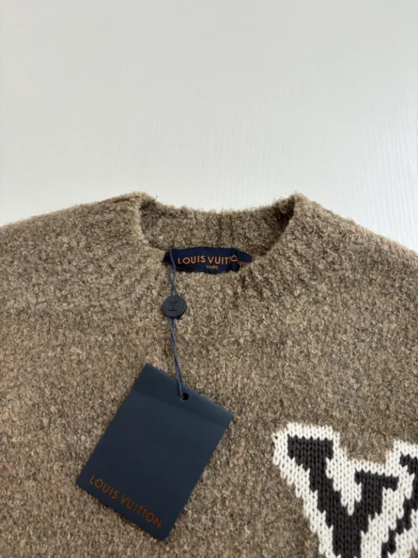 LV Intarsia Crewneck - LRH04