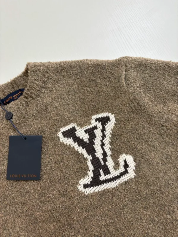 LV Intarsia Crewneck - LRH04