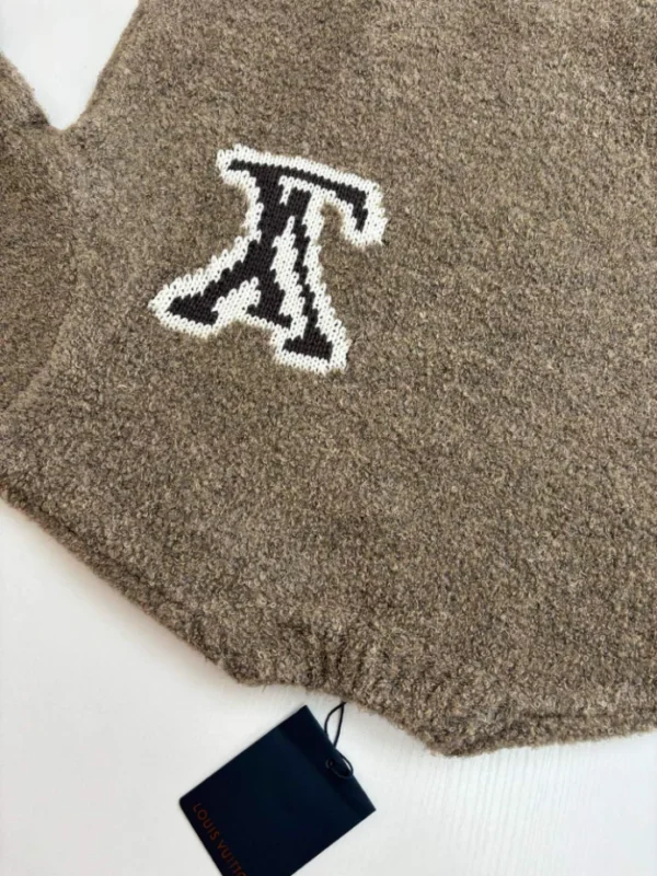 LV Intarsia Crewneck - LRH04