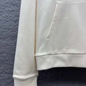 LV Printed Signature Hoodie In White - LRH13