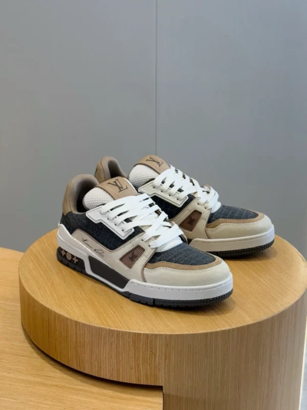 LV Trainer Outdoor Sneaker - RLS166