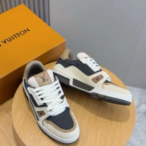 LV Trainer Outdoor Sneaker - RLS166