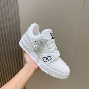 LV Trainer Sneakers In White - RLS168