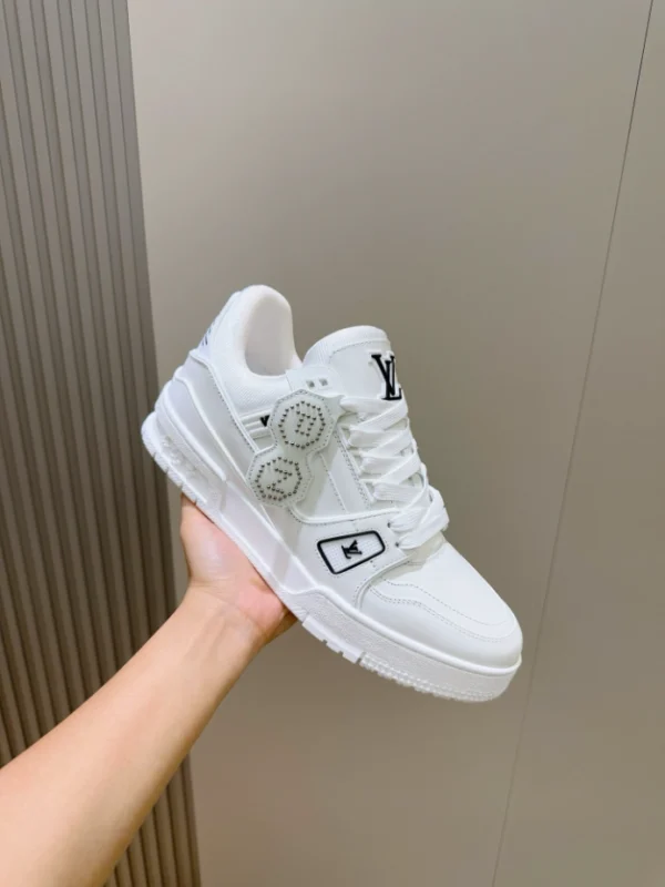 LV Trainer Sneakers In White - RLS168