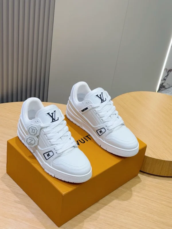 LV Trainer Sneakers In White - RLS168