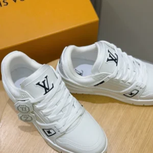 LV Trainer Sneakers In White - RLS168