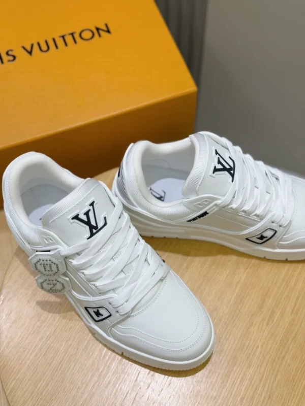LV Trainer Sneakers In White - RLS168