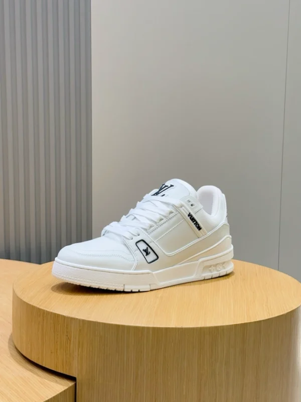 LV Trainer Sneakers In White - RLS168