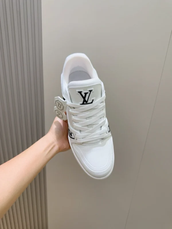 LV Trainer Sneakers In White - RLS168