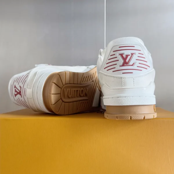 LV Trainer Sneakers In White - RLS171