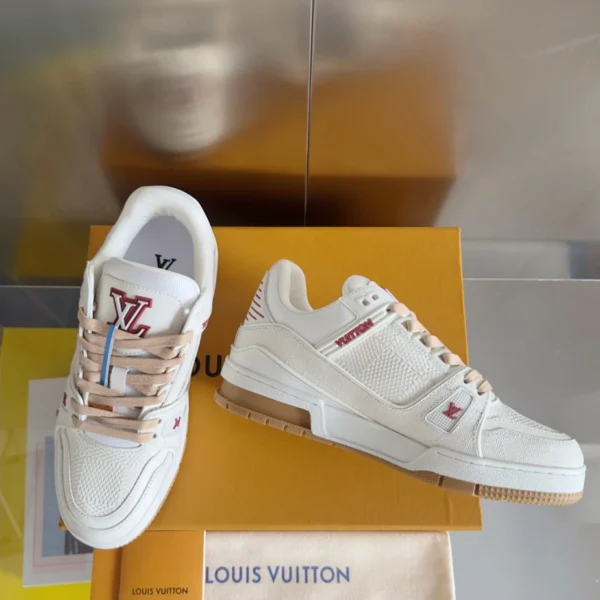 LV Trainer Sneakers In White - RLS171