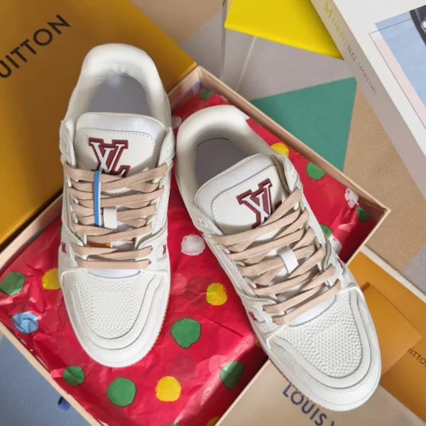 LV Trainer Sneakers In White - RLS171