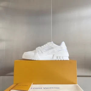 LV Trainer Sneakers In White - RLS174
