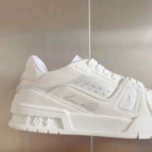LV Trainer Sneakers In White - RLS174