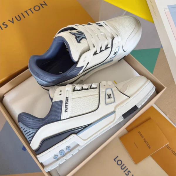 LV Trainer Sneakers - RLS161