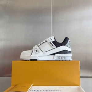 LV Trainer Sneakers - RLS163