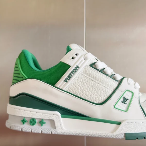 LV Trainer Sneakers - RLS164