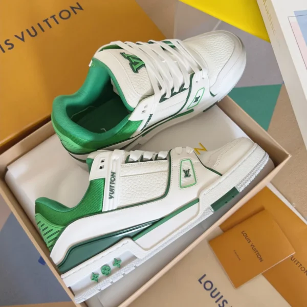 LV Trainer Sneakers - RLS164